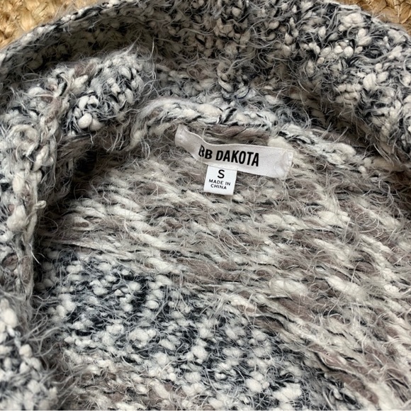 Bb Dakota Super Soft Cardigan - Picture 5 of 6